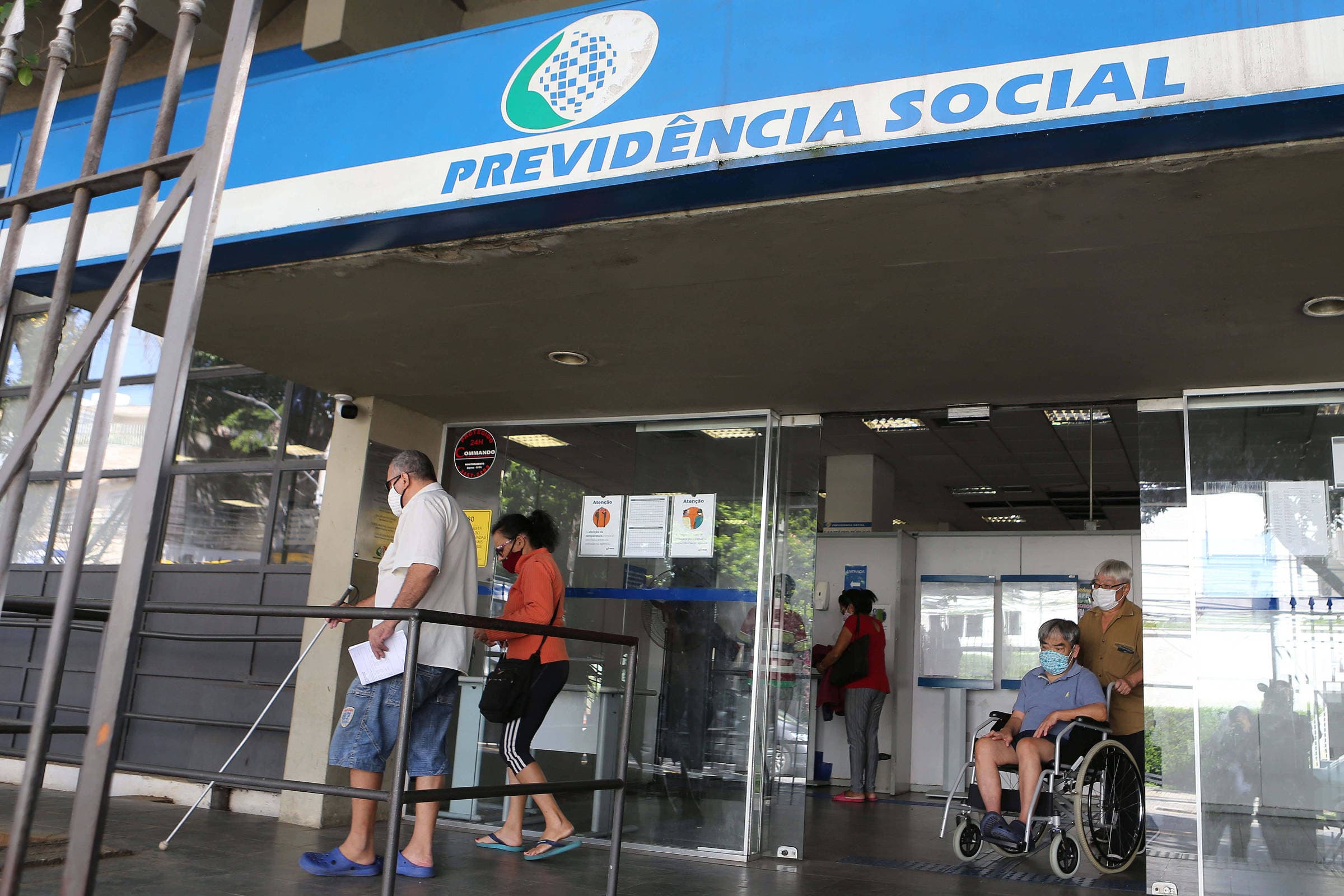 Maciça do INSS 2024: Entenda o que é e como isso afeta os aposentados e pensionistas