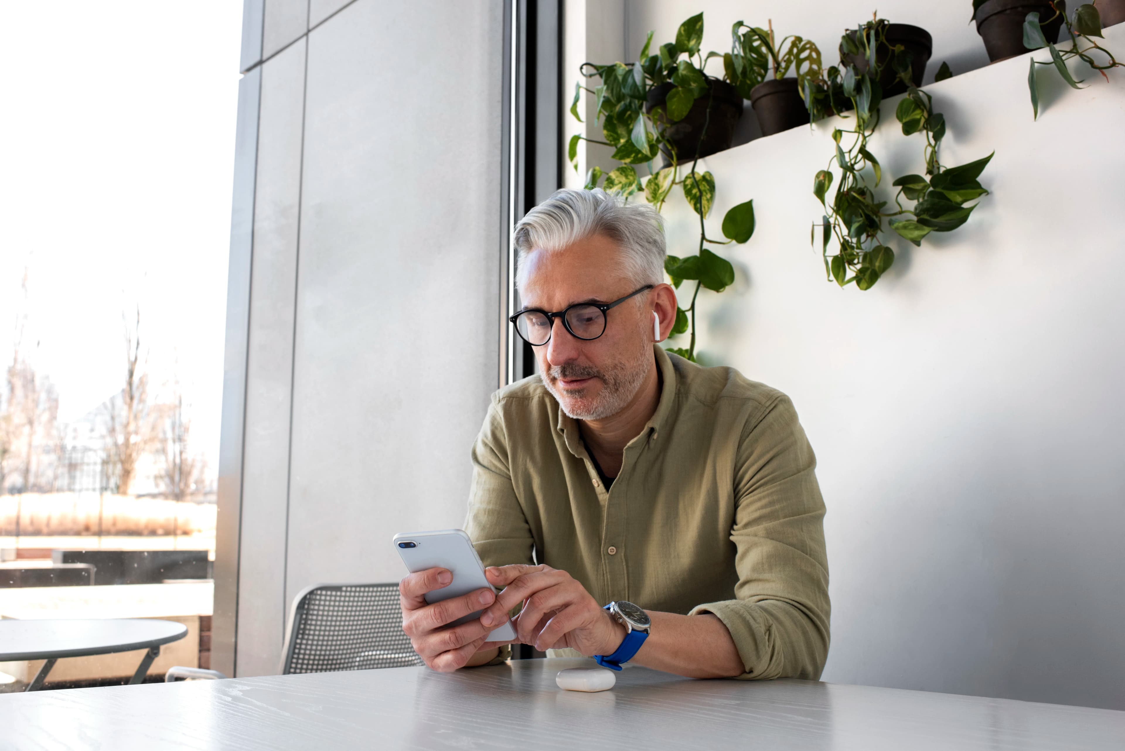 Quanto tempo demora para transferir benefício do INSS para outro banco?