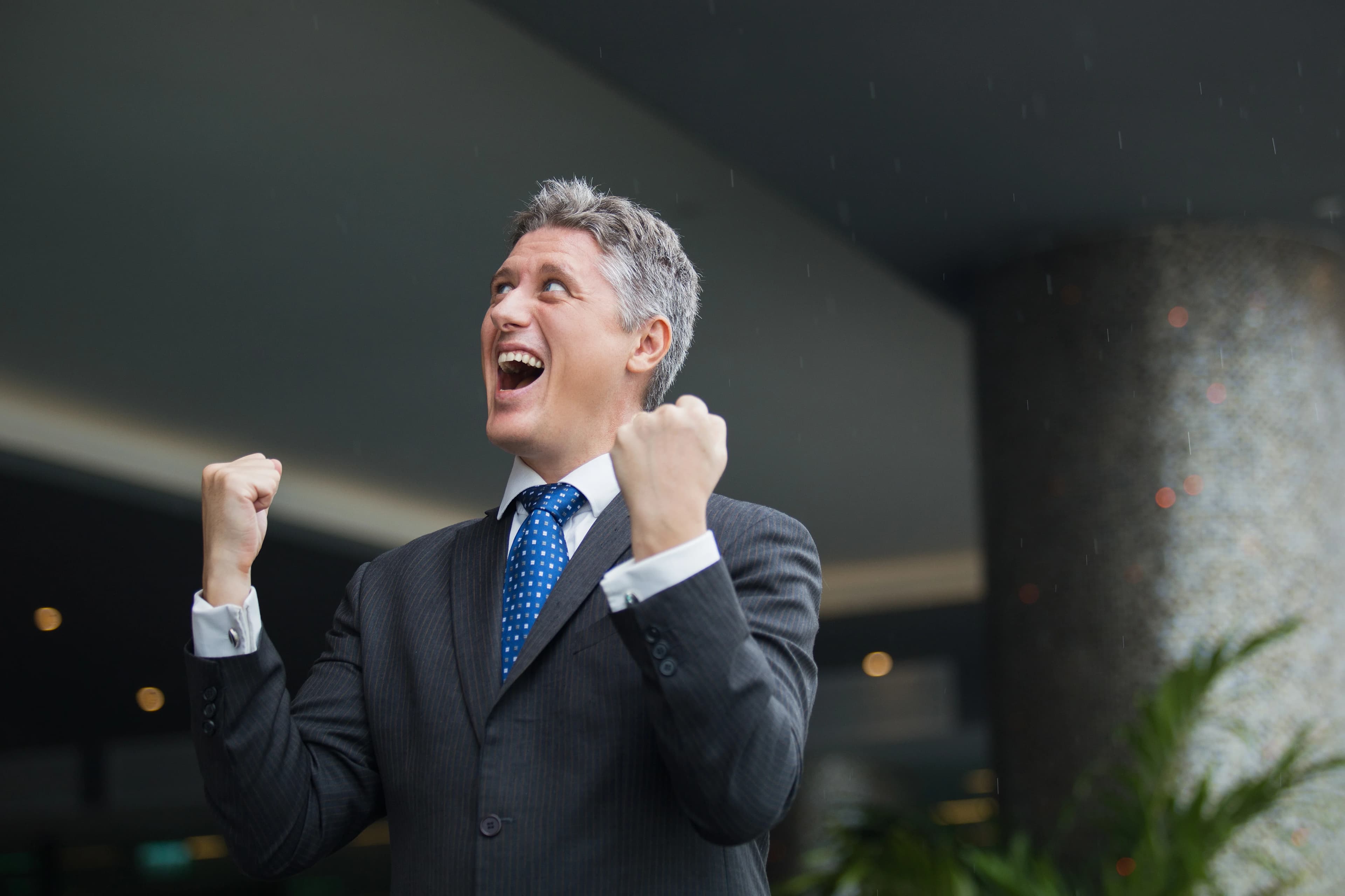 Cerca de 48 mil servidores de Goiás vão receber bonificação até dezembro